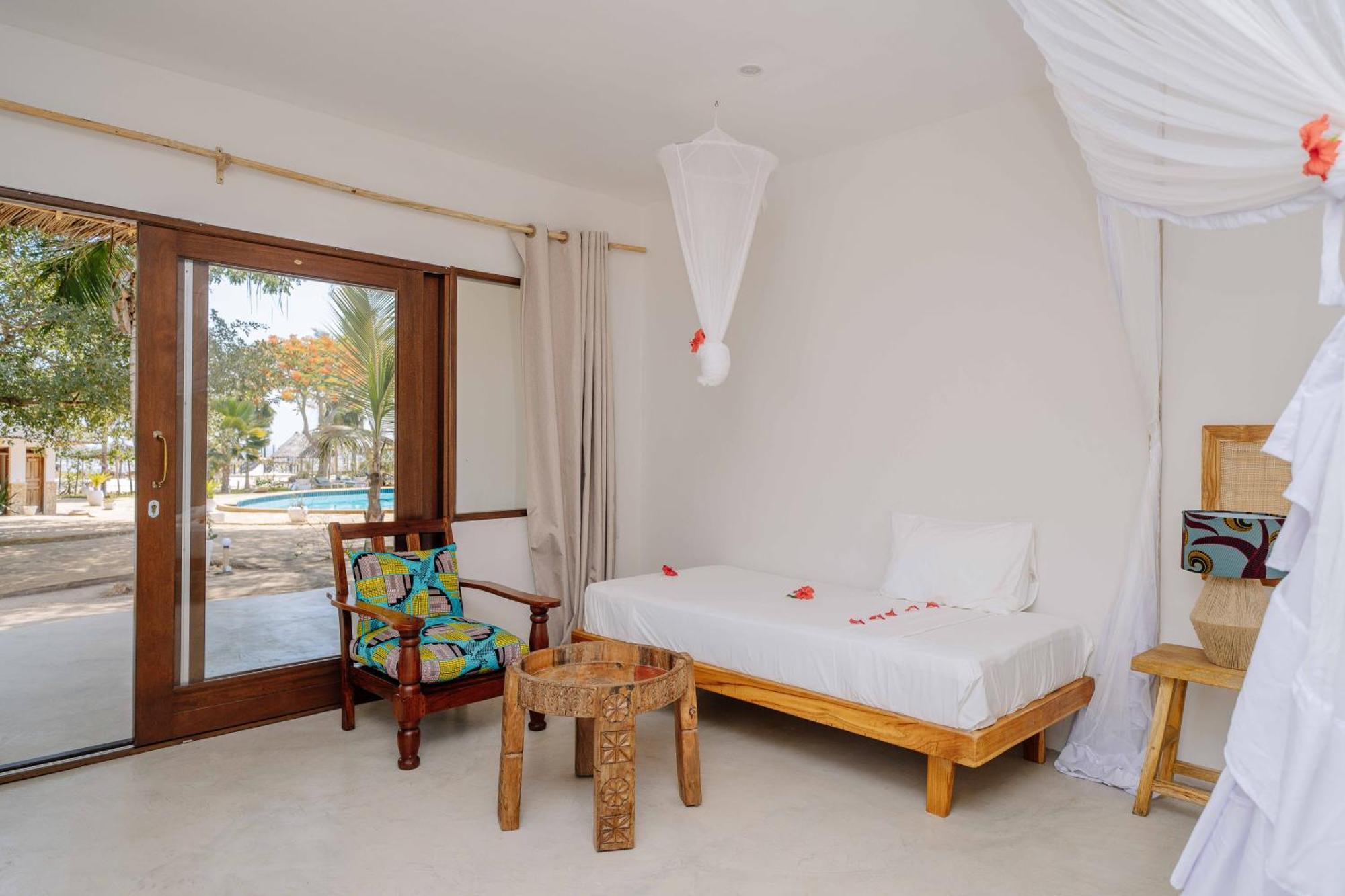 Spice Island Hotel & Resort Jambiani  Exterior photo